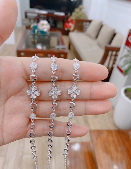 Lắc tay cỏ 4 lá bạc thật cao cấp sắc nét