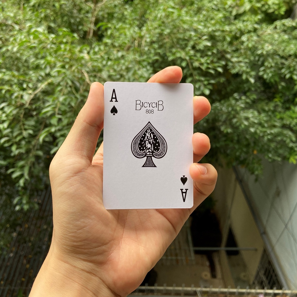 Ảo Thuật Bài 10 Biến Thành Át