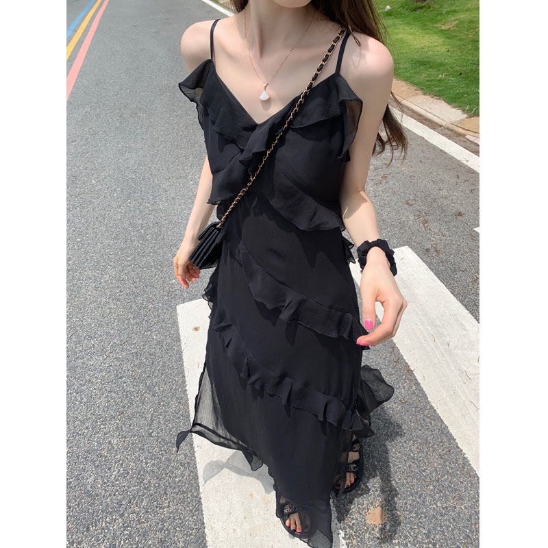 Đầm hai dây hở lưng xoè tầng vải voan mềm tiểu thư