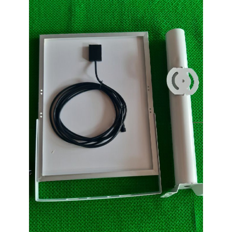 Đèn pha năng lượng Mặt Trời Mayor Wolf 200w _siêu sáng.