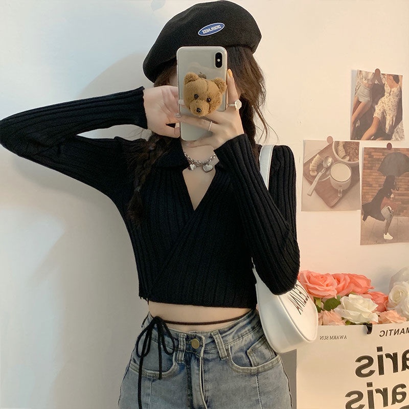 Áo sweater nữ IELGY dài tay thắt chéo cổ chữ V dáng ngắn màu trơn