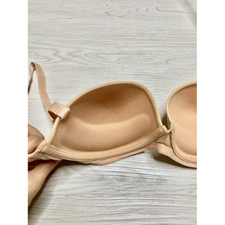 Áo Ngực Chống Tụt