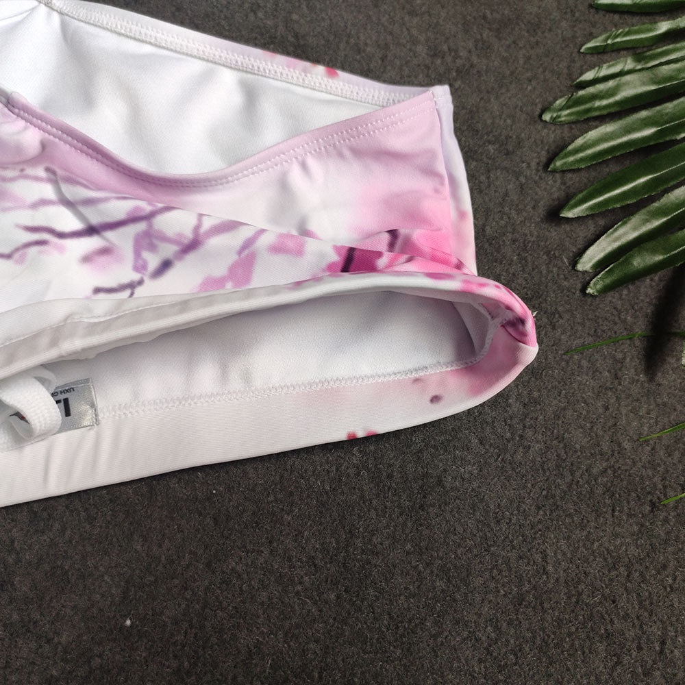 Quần bơi tam giác in họa tiết hoa đào phong cách Trung quốc cho nam