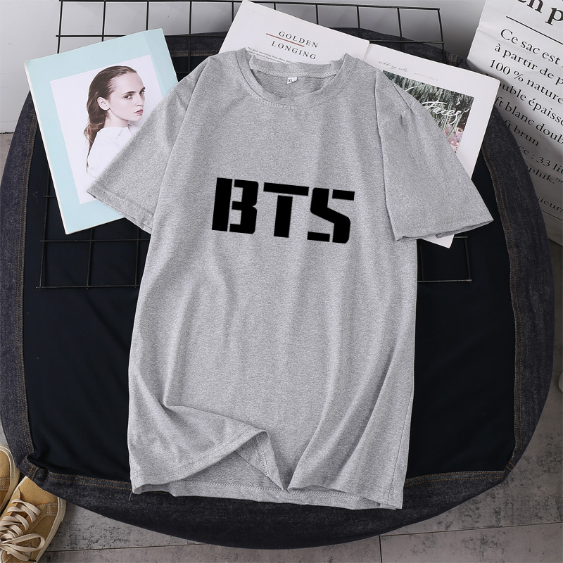 BTS BTS World Tour Big Logo Áo phông nam và nữ mùa hè áo phông ngắn tay giản dị quần áo phong cách đường phố hàng đầu