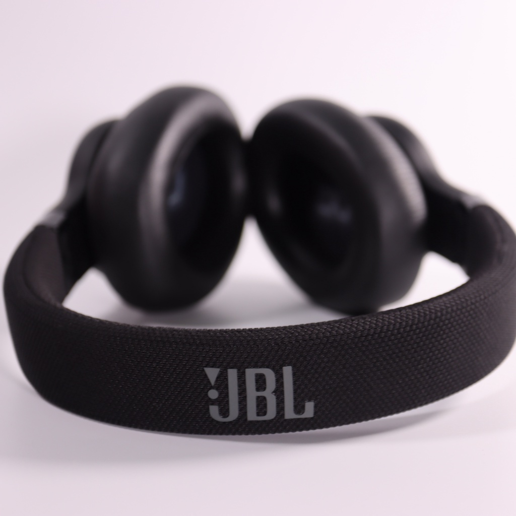 Tai Nghe Bluetooth Chụp Tai Chống Ồn JBL E65BTNC-Tai Nghe JBL Chính Hãng