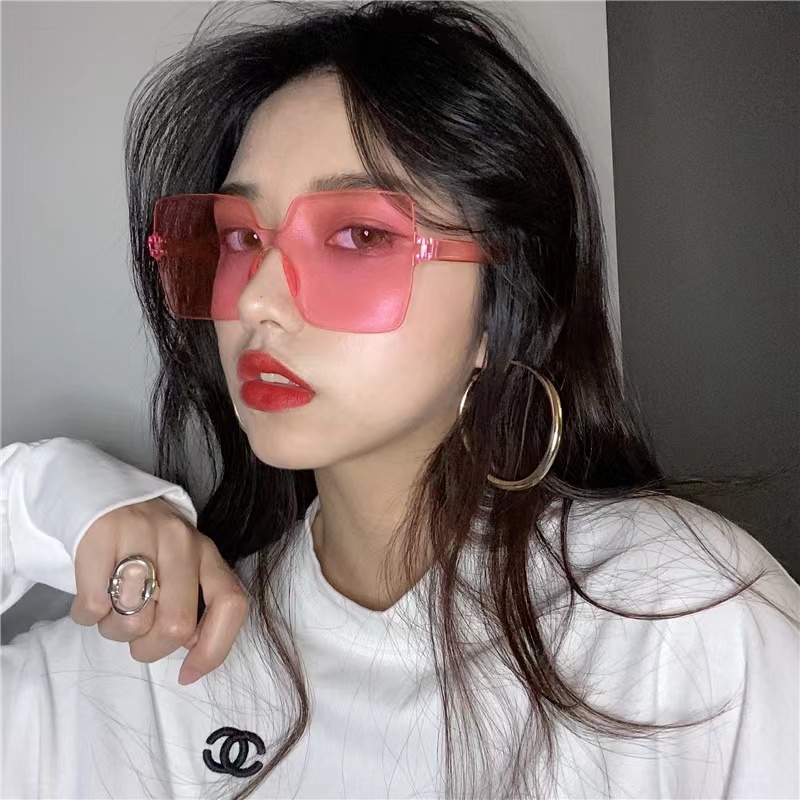 Kính Râm Một Mảnh Không Gọng Vuông Màu Kẹo Nhật Bản Và Hàn Quốc Phổ Biến Dành Cho Bạn Nữ