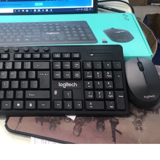 Combo Bàn phím và chuột không dây Logitech MK290- Thiết Kế Tinh Tế- Lướt Nhẹ Nhàng, Bảo Hành 12 Tháng- Hàng Công Ty