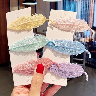 Kẹp bấm mái, kẹp tóc mái bằng len hàng thủ công hình chiếc lá cho bạn gái-set 2 cái