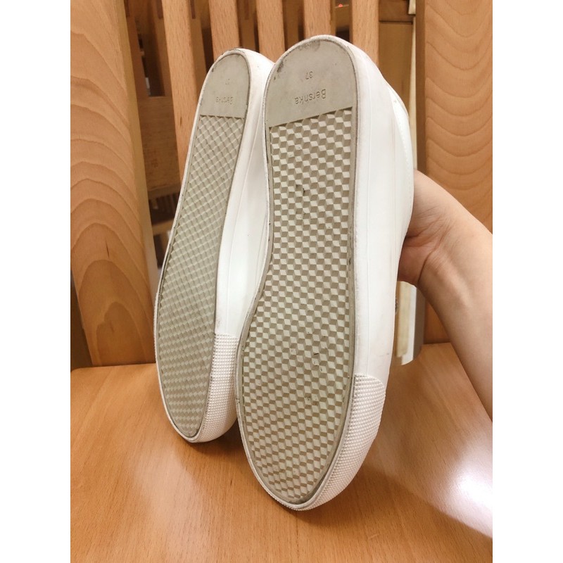 Giày Bershka size 37, new 99%, xỏ 1 lần