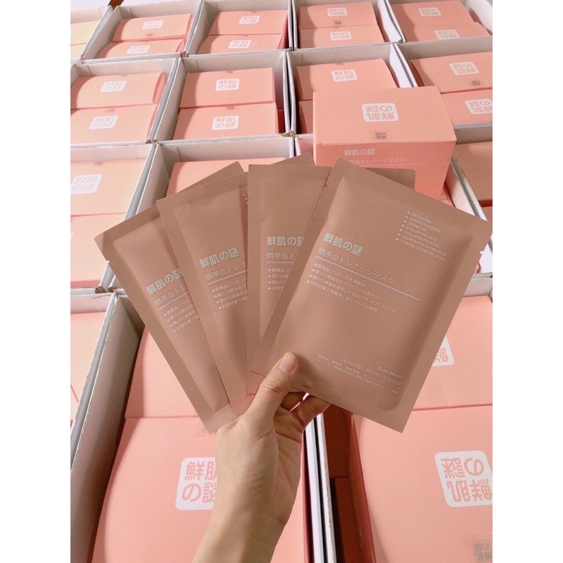 Hộp 50 miếng mặt nạ nhau thai cừu dưỡng trắng, nâng cơ và trẻ hoá da