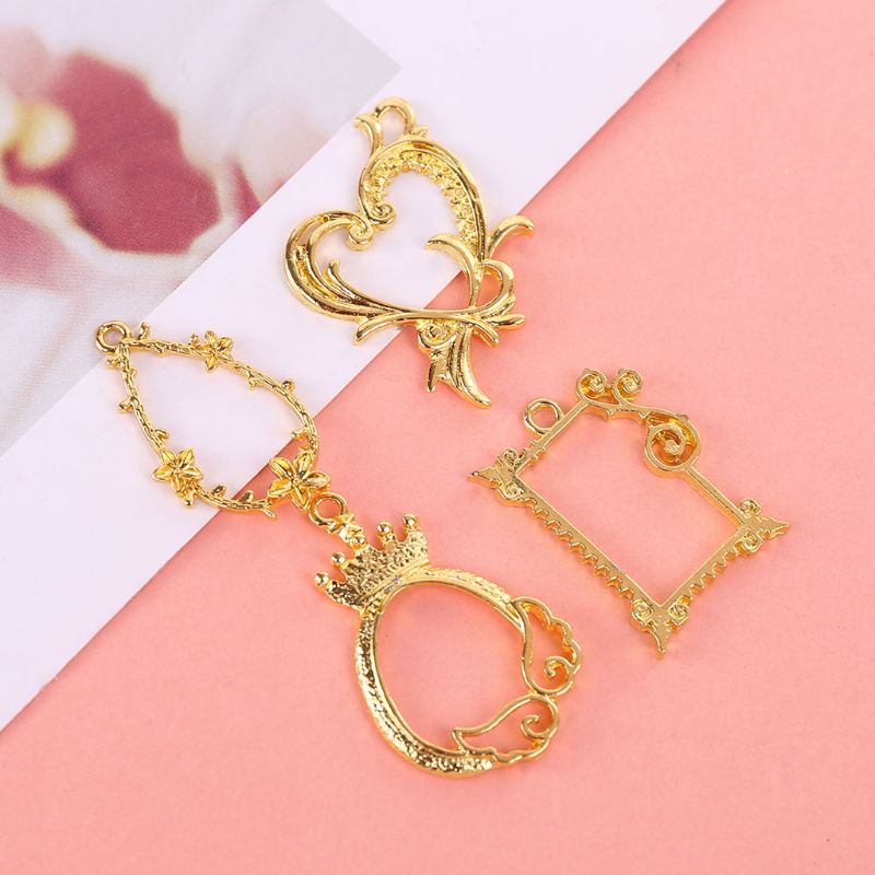 Khung Treo Chìa Khóa Hình Bướm Bằng Nhựa Resin UV Charms