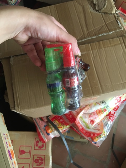 Nước xịt cô ca