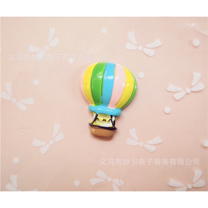 Charm kinh khí cầu