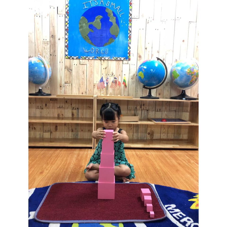 Giáo cụ Montessori - Tháp hồng (size tiêu chuẩn)