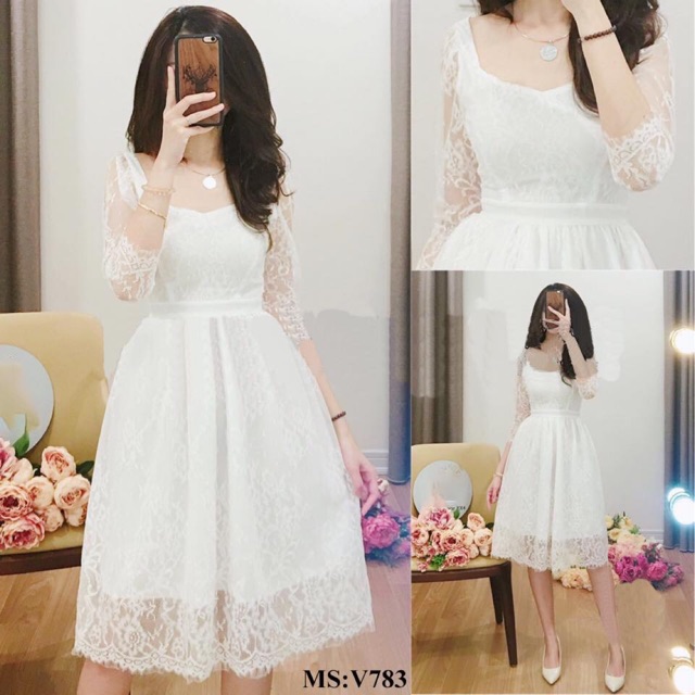 Váy ren trắng cổ vuông
