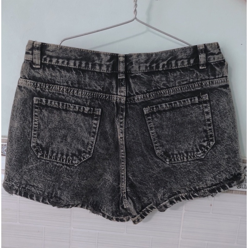 Quần short jeans nữ, Size 33 Xám tiêu trẻ trung năng động.