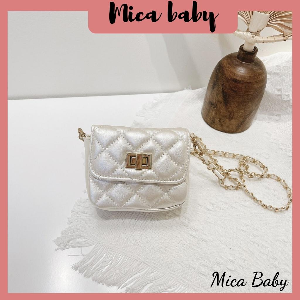 Túi xách nữ, túi đeo chéo trần trám khoa gập màu kem bạc cao cấp Mica baby TC02