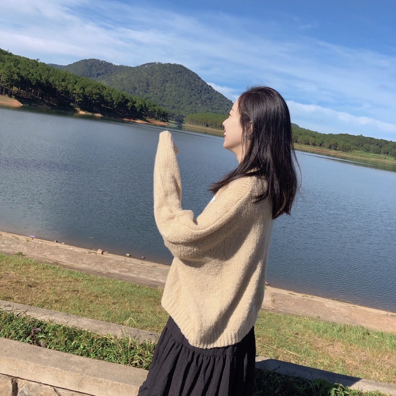 Áo Len màu Be - REM clothing 🍑