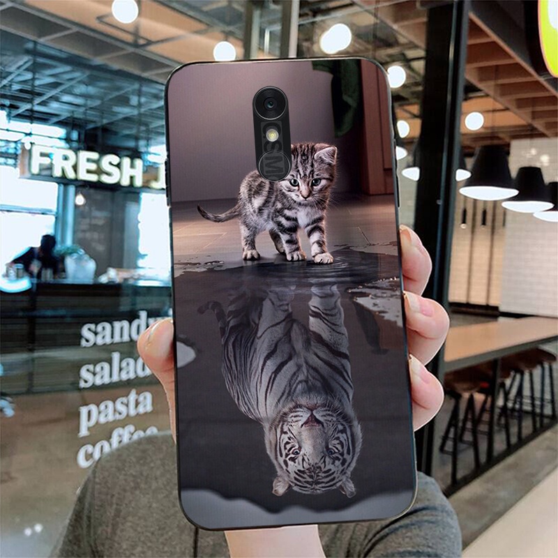 Ốp Lưng Silicon In Hình Thỏ Cony Dễ Thương Cho LG Q7 Q8 2017 2018 Q9 2018 LG Q7 Plus