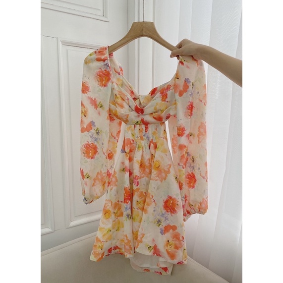 ĐẦM HOA CAM CUT OUT 2 BÊN NƠ LƯNG SAU