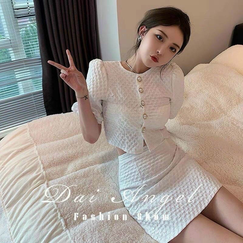 SET ÁO CROPTOP + CHÂN VÁY GẤM (OD 5-10 NGÀY)