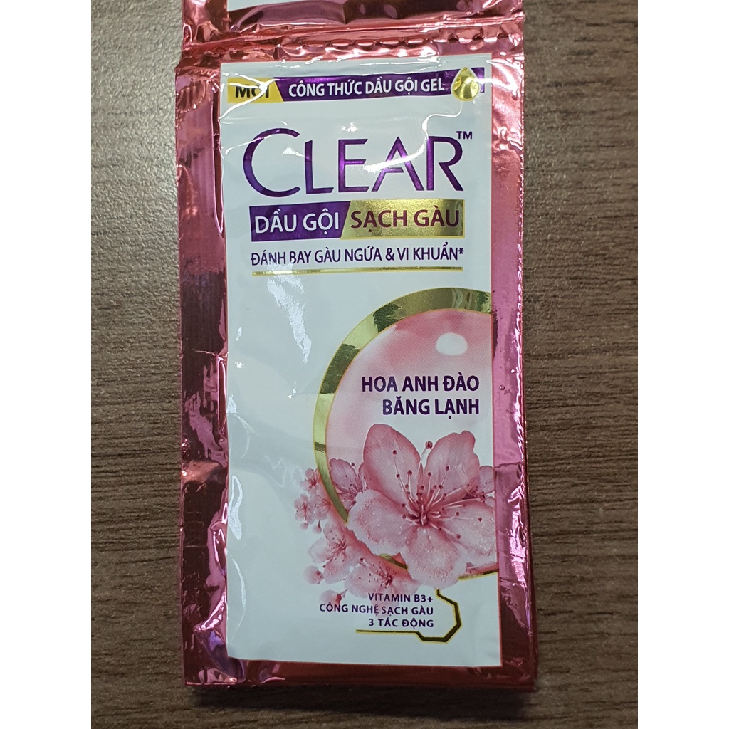 Dầu gội Clear Hoa Anh Đào Băng Lạnh (Dây 12 Gói)