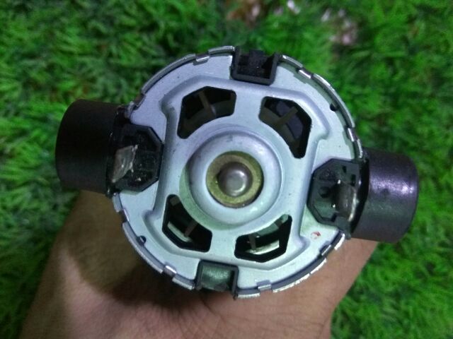 Motor 775 400w (18v full tải 22A) trục tròn. đầu bạc đạn, thay được chổi than 18000rpm