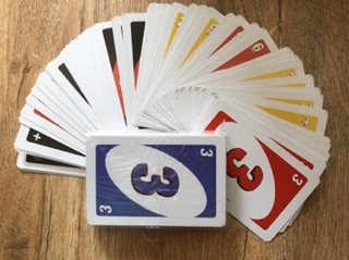 Uno bài Uno