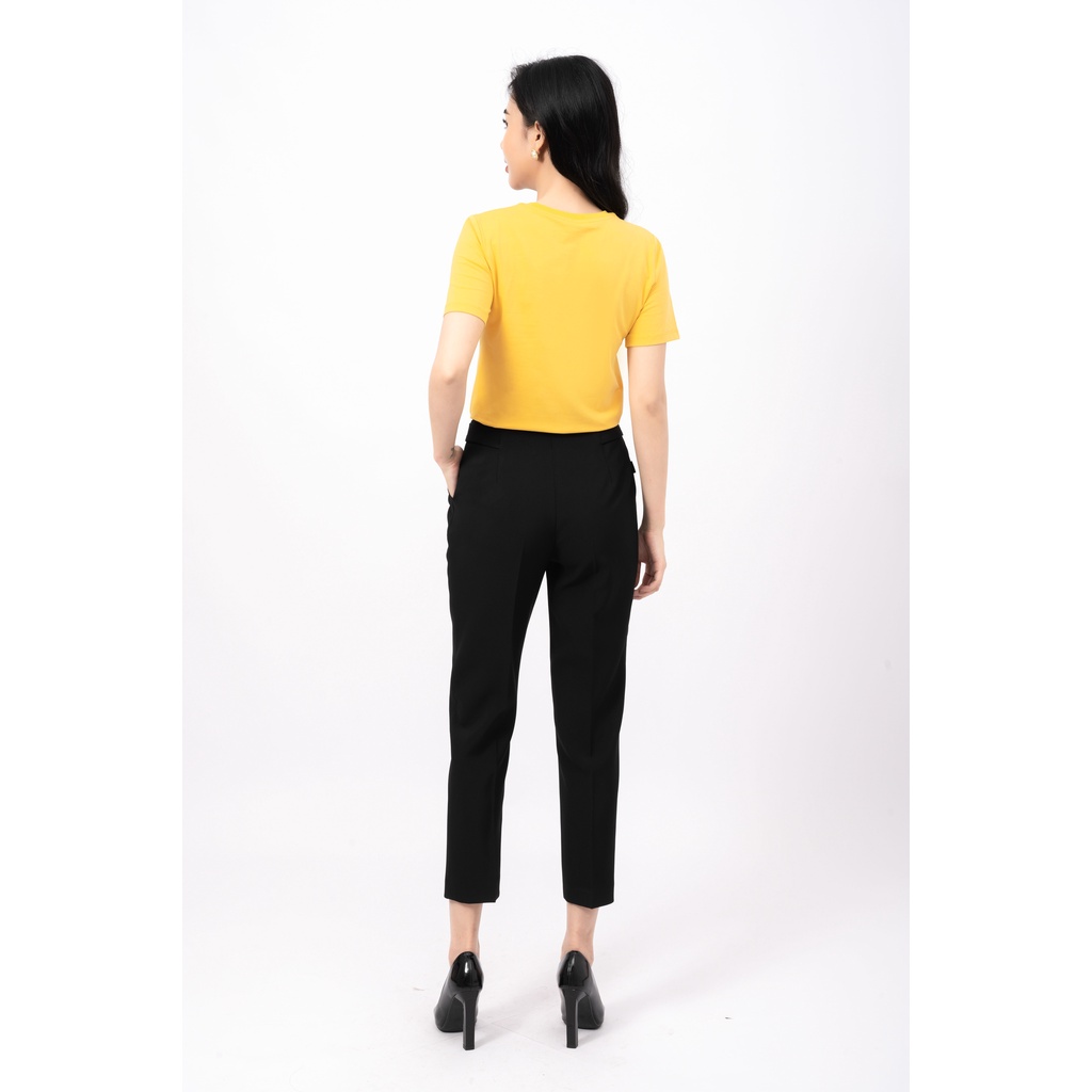 Áo phông nữ Fiona, Áo thun nữ cổ tròn in chữ VUILH F521199