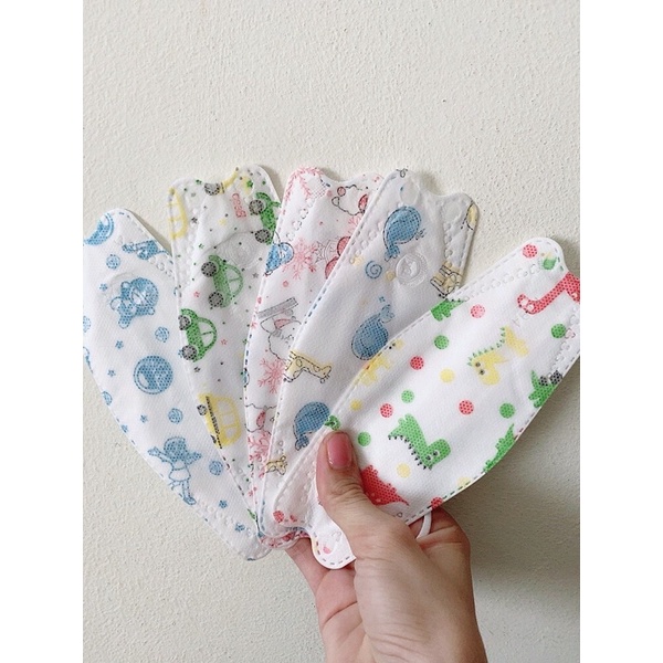 Gói 10 chiếc khẩu trang DK 94 hay còn gọi là Kf94 cho bé trên 4 tuổi