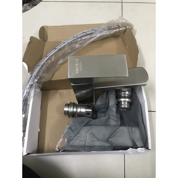 Vòi lavabo Cao cấp 304