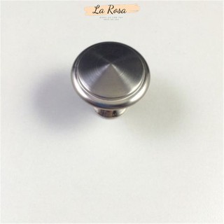 Núm nắm tủ màu trắng bạc