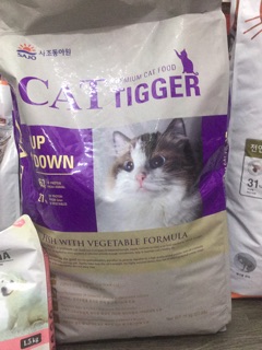 Thức ăn cho mèo cats TIGGER 10 kg. Hàn quốc