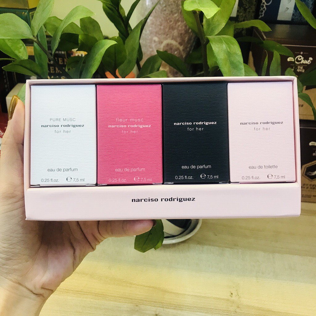 SET NƯỚC HOA NARCISO RODRIGUEZ 4 CHAI