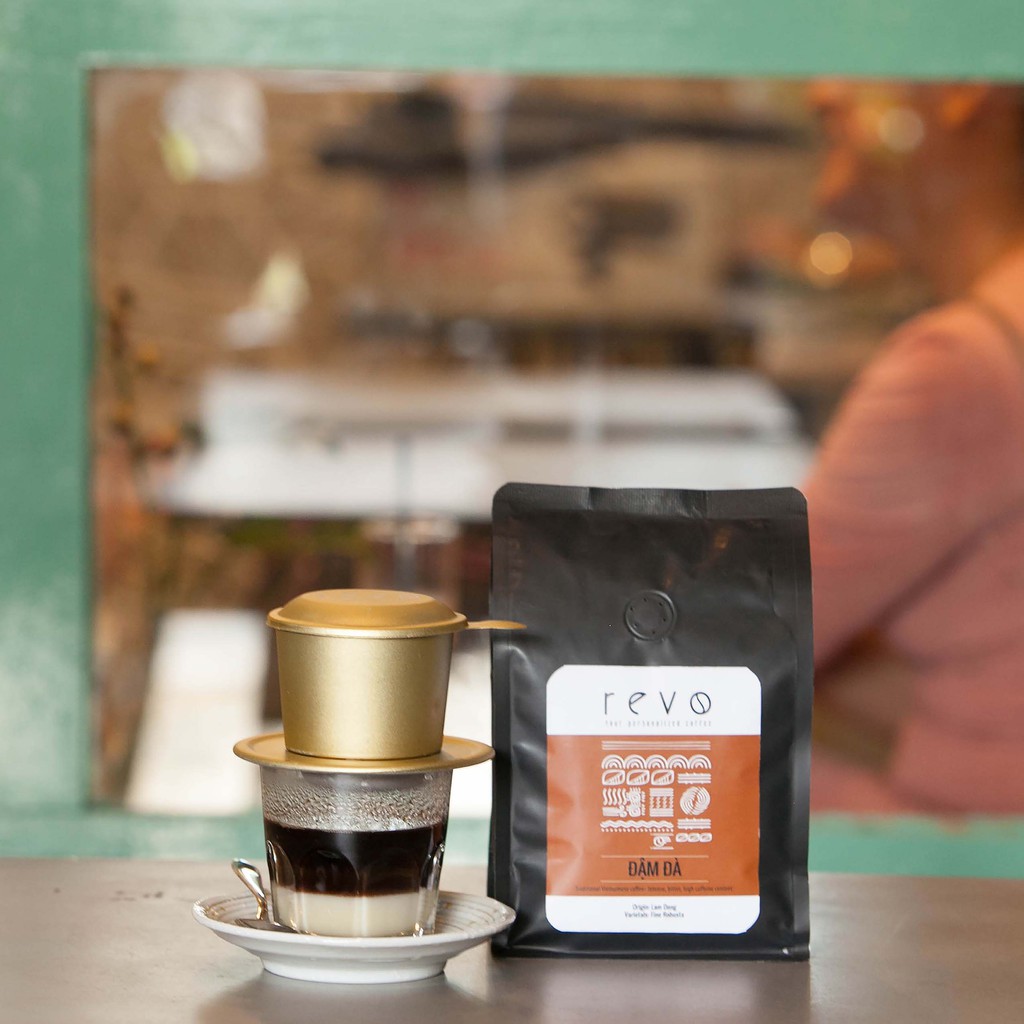 Cà Phê Rang Xay Nguyên Chất Revo Đậm Đà - 100% Robusta - Chuyên dùng pha phin - gói 250gr | BigBuy360 - bigbuy360.vn