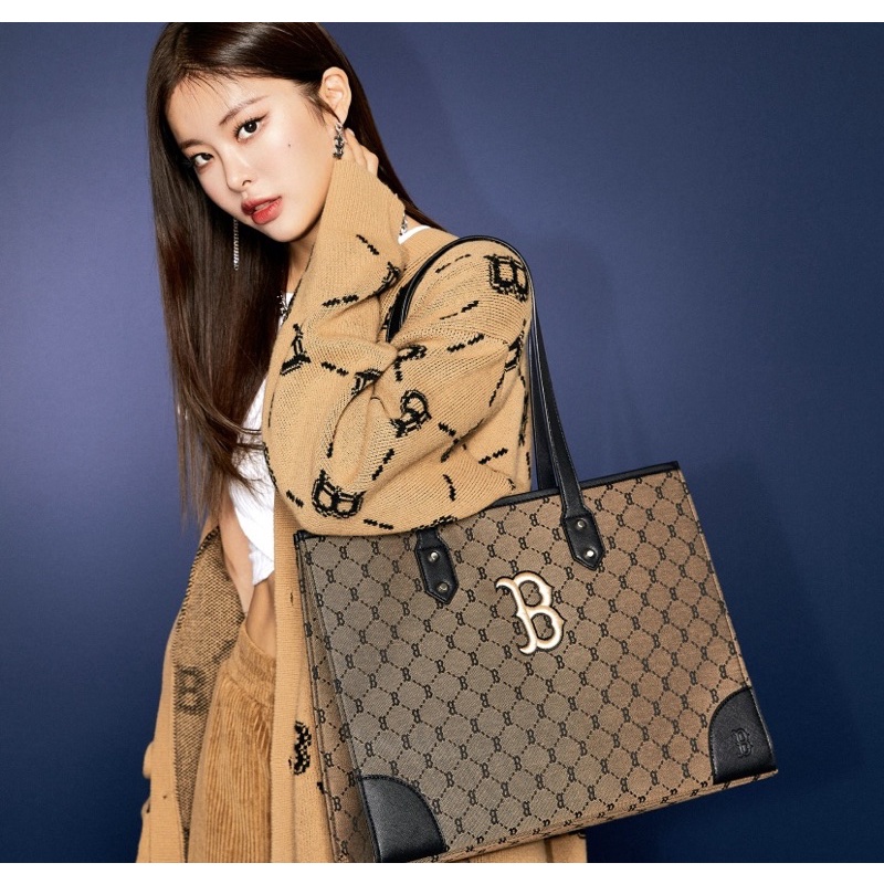 Túi tote MLB Monogram ngang chính hãng