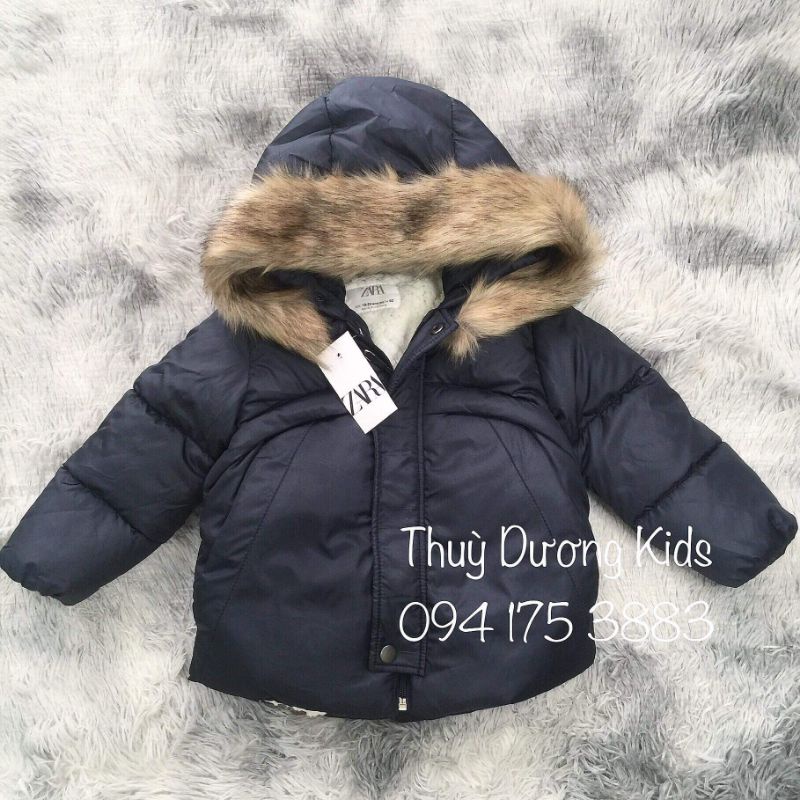 Áo khoác phao Zara lót lông cừu màu xanh than xuất dư cho bé 1,5-6y