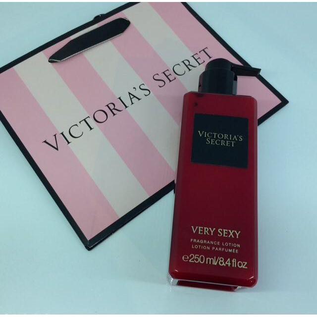 Dưỡng thể Victoria's Secret Very Sexy 250ml