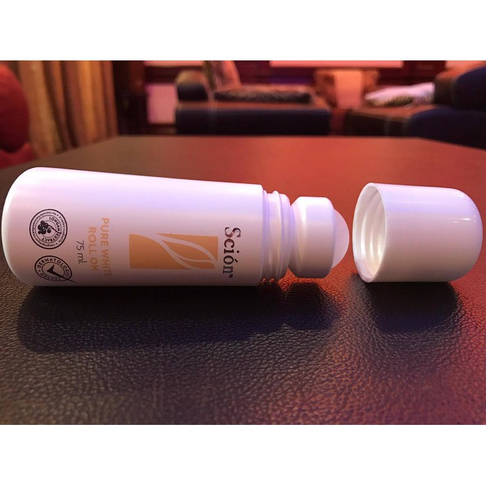 Lăn khử mùi giúp triệt để mùi hôi nách Scion Pure White Roll On trắng da