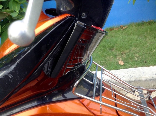 Hộc đựng đồ Air Blade 125 AB 125 đời 2013-2015 (Rổ bên hông nhựa)