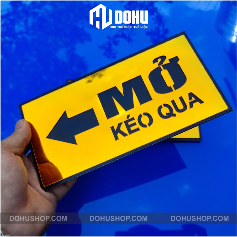 Bảng Chỉ Dẫn Kéo Cửa Qua Trái và Phải Gương Vàng  Dán Cửa Băng Keo 2 Mặt - Sang Trọng, Hiện Đại, Đẳng Cấp