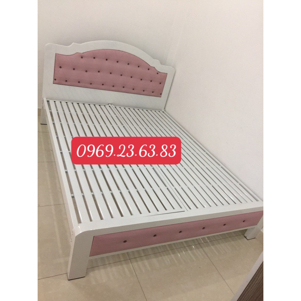 Giường sắt hộp 1m6x2m cao cấp Đại Thành