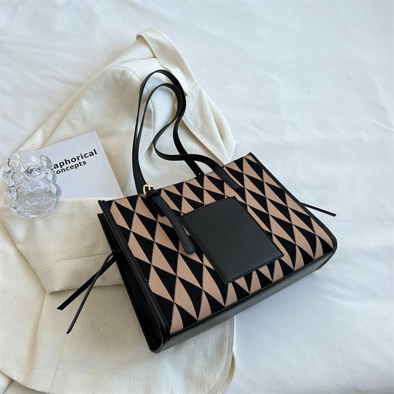 Túi tote đeo vai IELGY họa tiết kẻ sọc ca rô phong cách cổ điển thời trang dành cho nữ