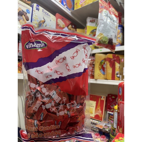 Kẹo bơ đậu phộng vinamit gói 500gr kèm tặng