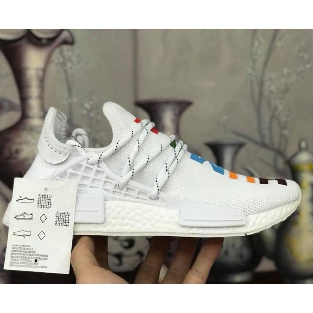 Giày human race NMD