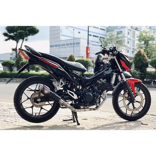 Pô WRX GP K1 tròn - Carbon (mỏ xéo)
