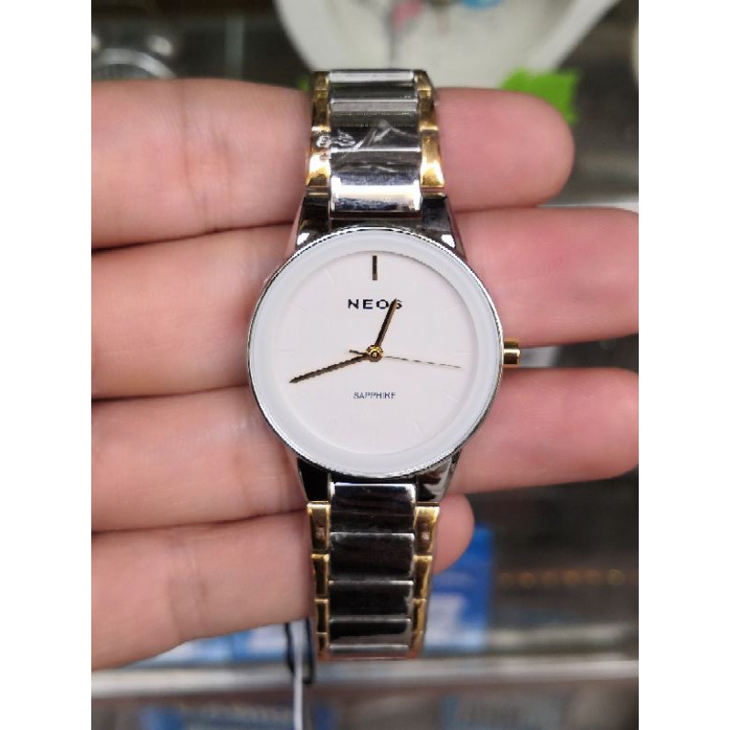 Đồng hồ quazts nữ thương hiệu chống nước 5ATM Kính saphire . size 30
