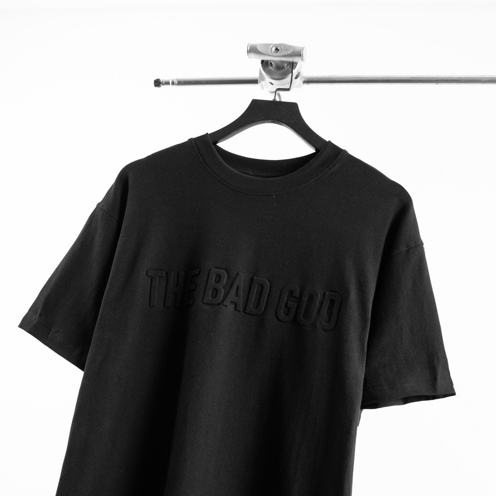 Áo thun tay lỡ The Bad God Salient tee
