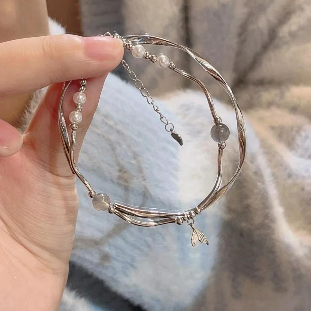 Vòng Tay Hai Lớp Thiết Kế Đuôi Cá Độc Đáo