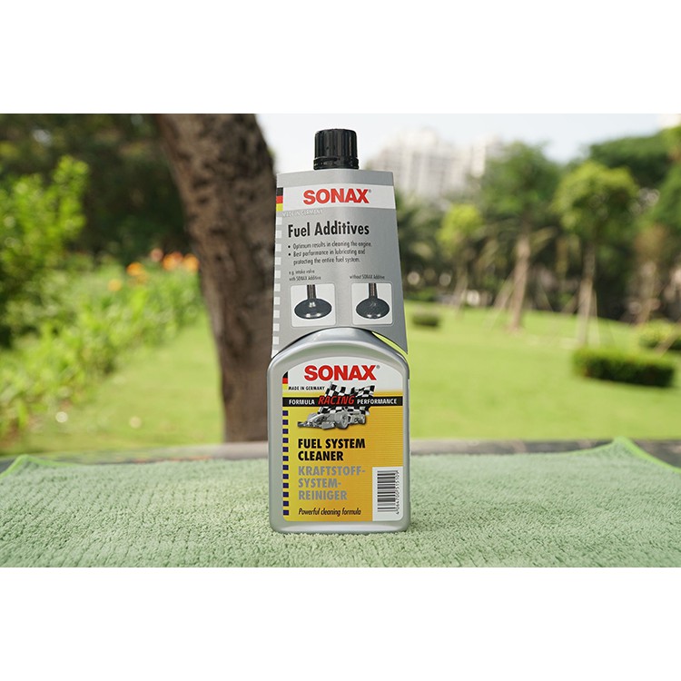 Chất làm sạch hệ thống xăng Sonax Fuel System Cleaner 250ml 515100